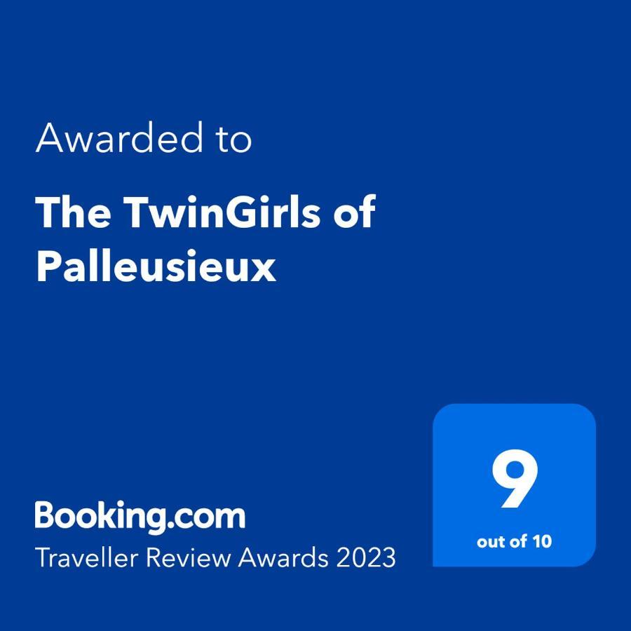 The Twingirls Of Palleusieux Pré-Saint-Didier Exteriör bild
